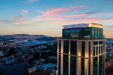 Renaissance Hotel